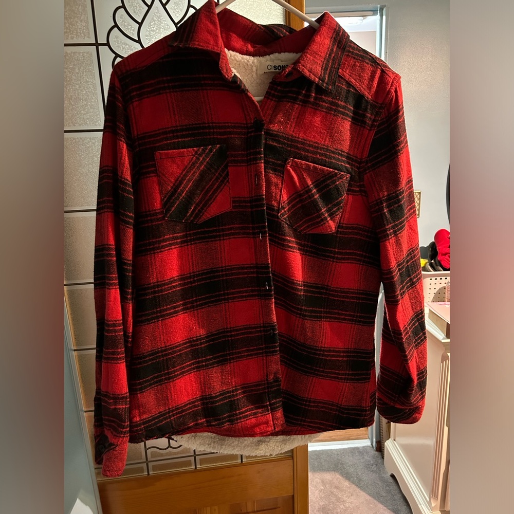 Women’s flannel NEW WITH TAGS